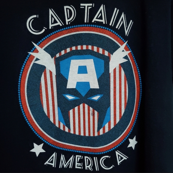 Marvel's Captain America Graphic Tee - Picture 2 of 4